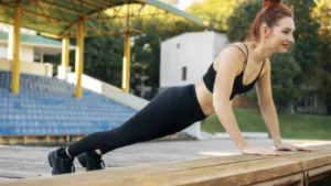 इंकलाइन पुश अप 