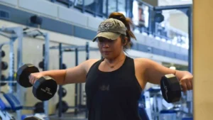 Dumbbell lateral raise 